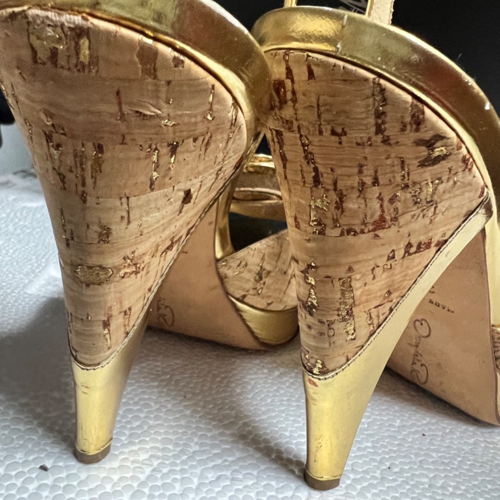 Oscar De La Renta Cork Heels - Picture 2 of 5